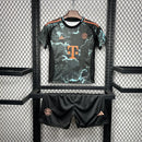 Bayern de Munique Infantil II 24/25 - Preto e Verde claro